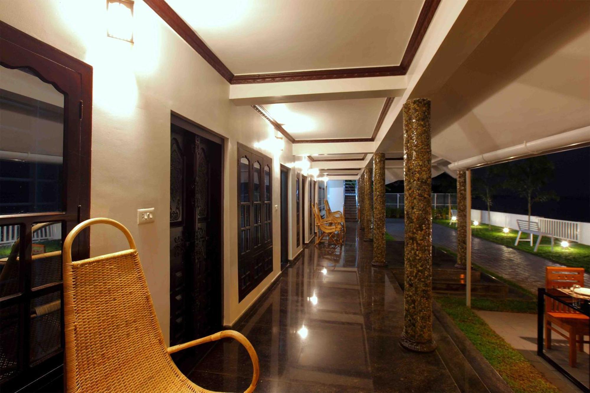 Vembanad Village Backwater Resort Alappuzha Exteriör bild