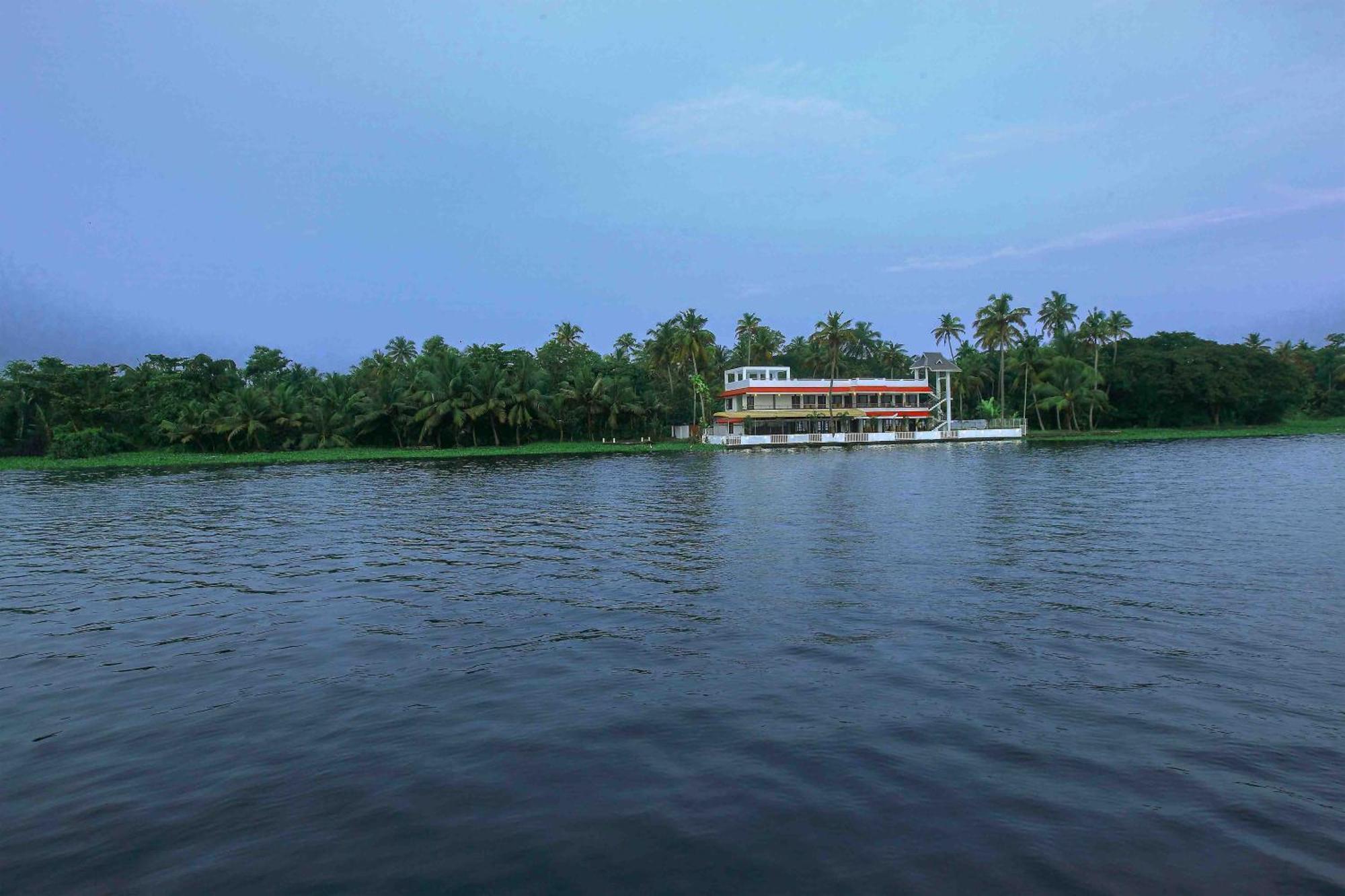 Vembanad Village Backwater Resort Alappuzha Exteriör bild