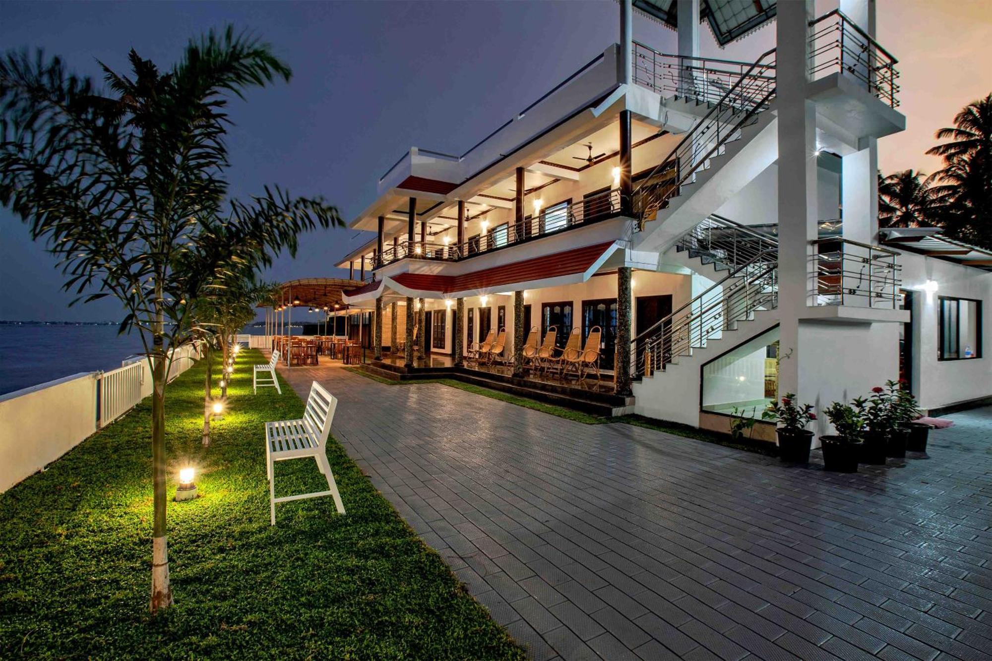 Vembanad Village Backwater Resort Alappuzha Exteriör bild