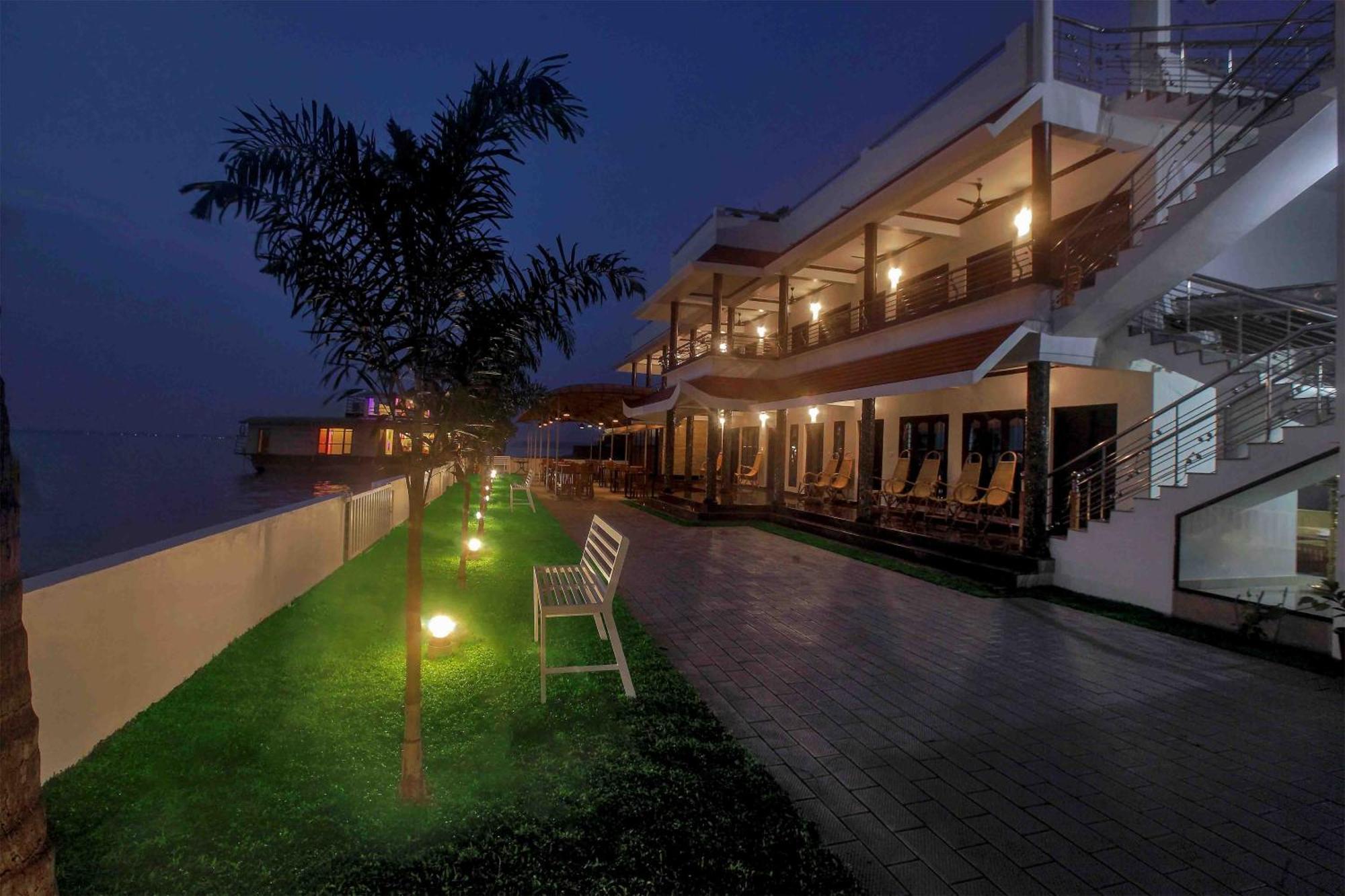 Vembanad Village Backwater Resort Alappuzha Exteriör bild